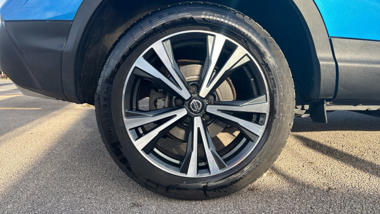 Nissan Qashqai 1.3 DiG-T 160 N-Connecta 5dr DCT Petrol Hatchback